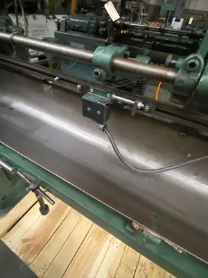5/64" Lewis Model "0" Wire Straighten and Cutoff Machine