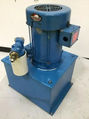 USED MATZKA INC. E02000