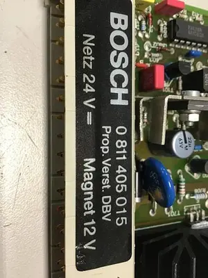 USED BOSCH 0 811 405 015