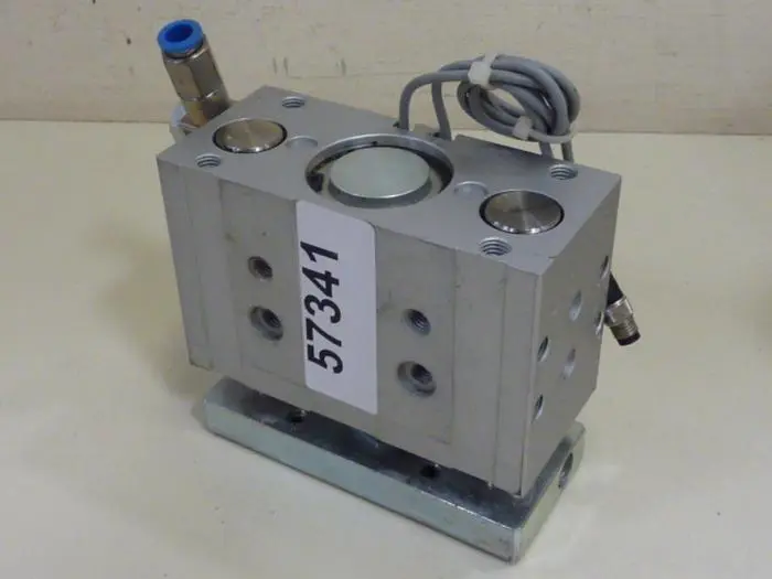 Used FESTO DFM-40-25-P-A-GF Cylinders Michigan US | Ideal Machinery #597297