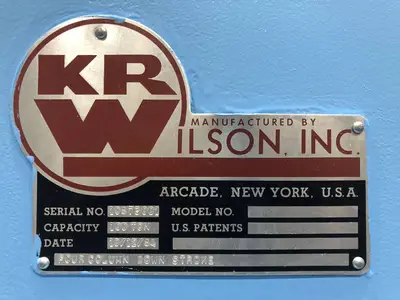 USED 1984 K.R. WILSON K.R. WILSON COMPRESSION MOLDING PRESS