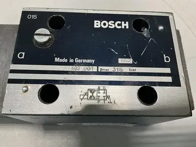 USED BOSCH 0 811 403 001