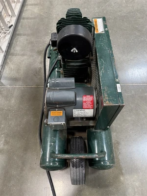Used ROLAIR _UNKNOWN_ Air Compressors, Portable Florida US | MachineryMax #1462019