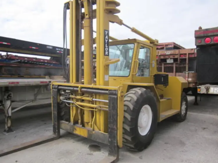 Used TAYLOR T-250M FORKLIFT Internal Combustion Forklifts: Pneumatic Tire Florida US | USA Transequipment #1542530