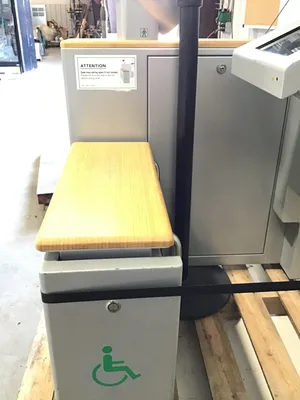 Higi ZT2776-A00 Health Station 115VAC 50/60Hz 5A