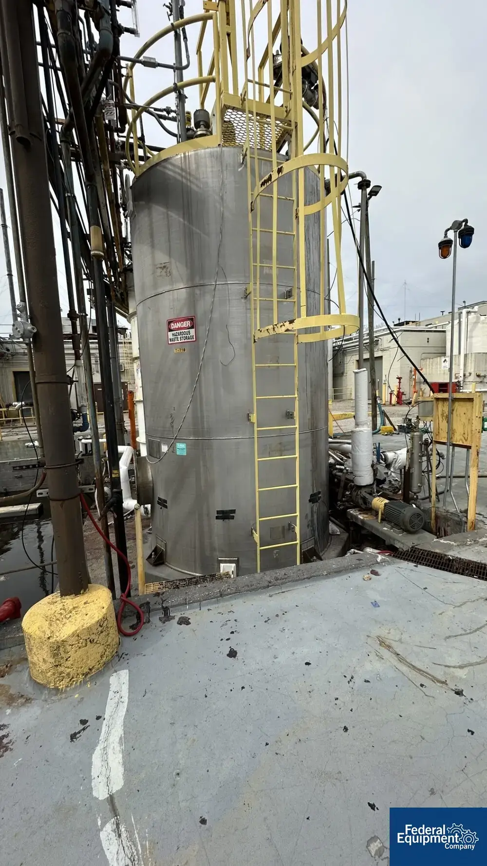 N/A 7,000 Gal Stainless Steel Mix Tank