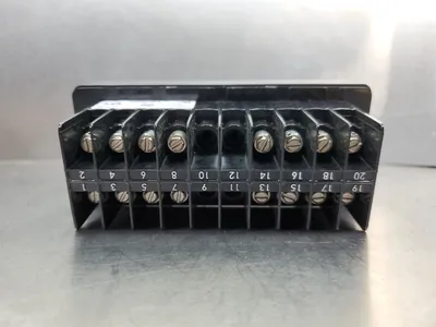 ABB FT1-002 (129A502G01 B) FT SWITCH. 4D