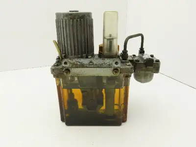 Showa YMAS-6 Automatic Oil Lubricator Pump Machine Oiler 2L Tank 220V LF01-50N