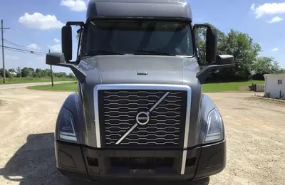 USED VOLVO 760
