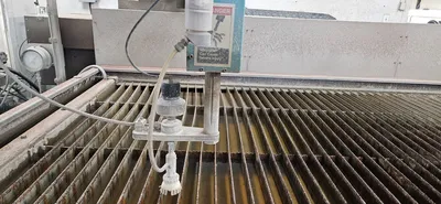 2013 FLOW MACH2 2031B Waterjet Cutters | Machnet (3)