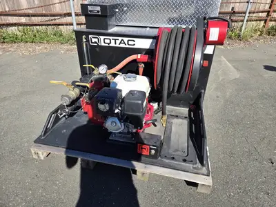 USED 2022 QTAC 300
