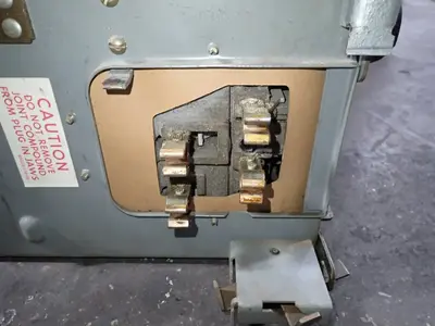 USED SQUARE D PQ4203G