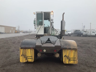 USED 2008 OTTAWA 4X2 YARD SPOTTER