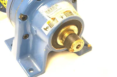 NEW SUMITOMO DRIVE TECHNOLOGIES CNHJ-6095Y-2 INLINE SPEED REDUCER CNHJ6095Y2