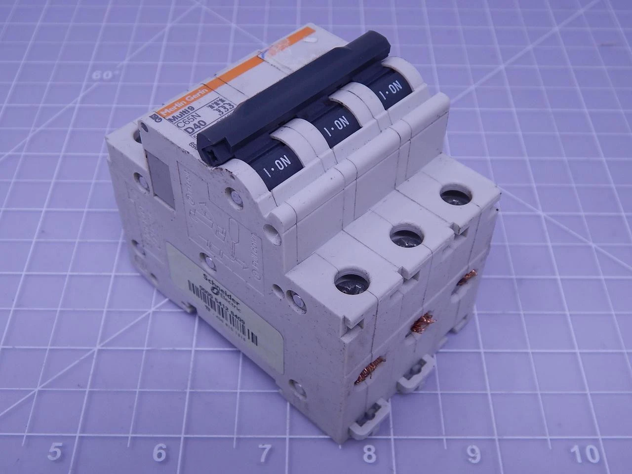Used MERLIN GERIN _UNKNOWN_ Circuit Breakers Texas US | OCO Industrial #1677063