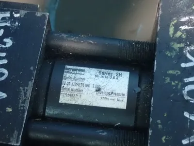 Parker, Milwaukee Hydraulic Cylinder