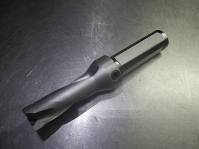 Kennametal .969" Coolant Thru Indexable Drill 1" Shank DFT0969R2SSF100 (LOC2405)