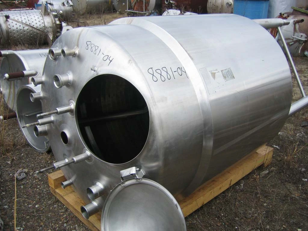 USED CHERRY-BURRELL 300 GALLON