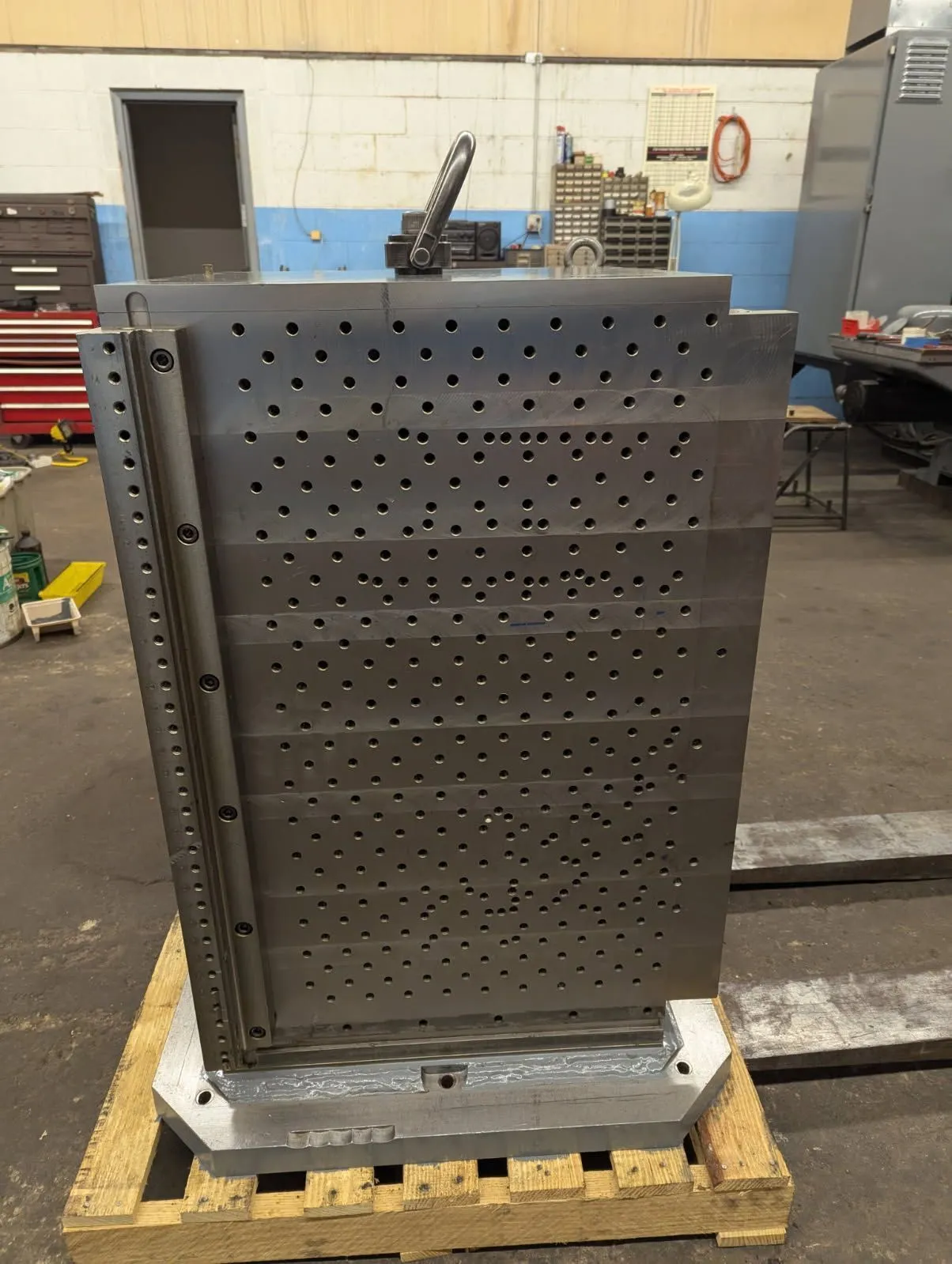 USED TOMBSTONE Four-Sided Tombstone
