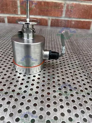 USED ANDERSON INSTRUMENTS SW510040370000 DIGITAL ANALOG TEMPERATURE TRANSMITTER