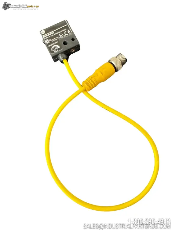 Used ALLEN-BRADLEY 42SMR-7101-QD Photoelectric Sensors Kentucky US | Industrial Parts R Us Inc. #1461502