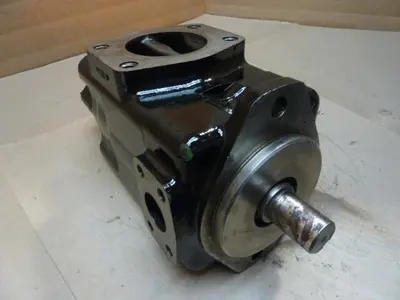 USED VICKERS 4520V42A21