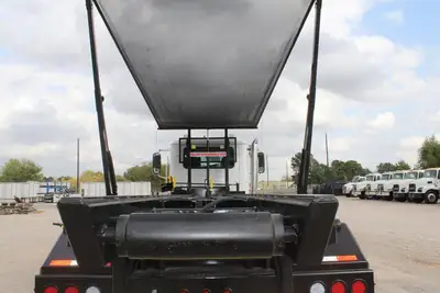 New | in-Stock 2026 MACK GRANITE 64BR Rolloff Trucks Texas US | Roll Off Truck World #1491895