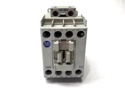 USED ALLEN-BRADLEY IEC CONTACTOR 3-POLE 9A 120V