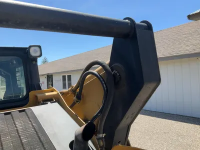 USED CATERPILLAR 287 MULTI TERRAIN LOADER
