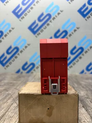 Used PIZZATO CS MF201M0-P1 Misc Electrical & Power Parts South Carolina US | ESS Industrial Equipment Sales #1328073
