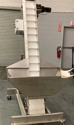 1994 HOPPMANN EP 8 ST STL Incline Conveyors | Envoy Equipment LLC (1)