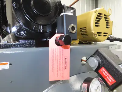 Atlas Copco CR5 Reciprocating Air Compressor 17CFM 5HP 460V 3Ph 80 Gal
