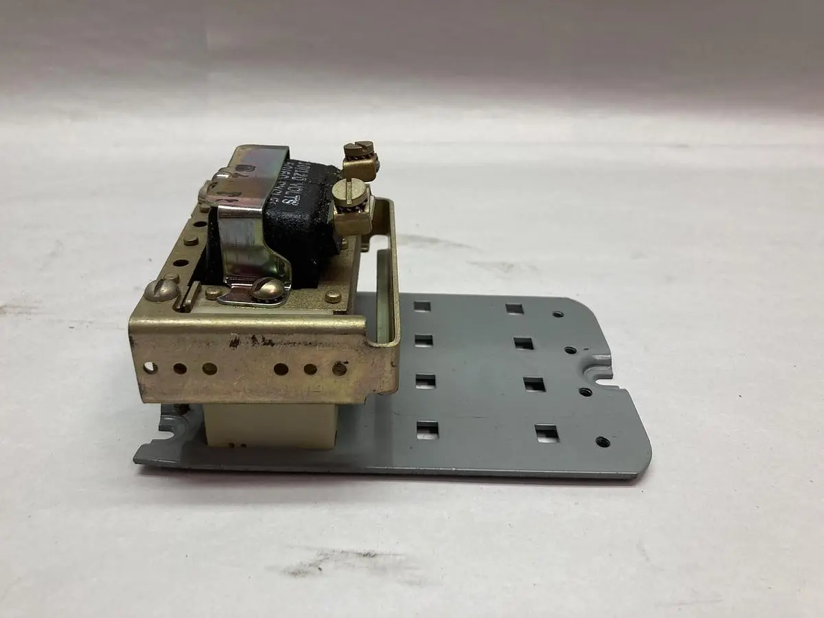 Used WARD LEONARD 447-940111 Miscellaneous Equipment (Electrical & Power) | Surplus Asset Holdings #1200482