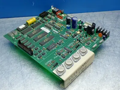 USED HAAS AUTOMATION 323051E