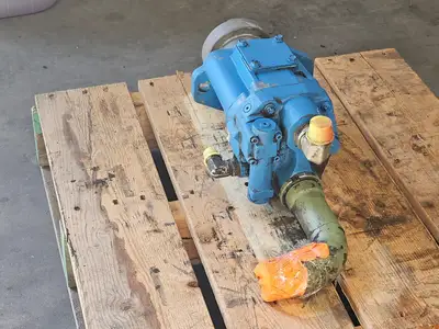 Used EATON PVE012R01AUB0A2100000100100CD0A Hydraulic Pumps British Columbia CA | Lenmark #1489192