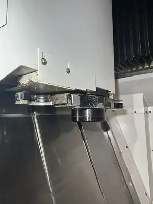 Used 2013 OKUMA MB-66VA Vertical Machining Centers California US | MachineStation #1175004
