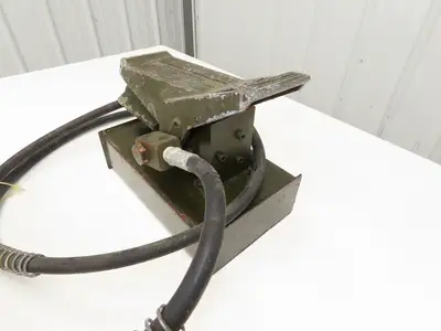 Columbus Jack T&E PD-94 Air Hydraulic Tire Changer Bead Breaker Foot Pedal Pump