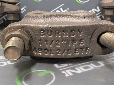 Lot of 4 Burndy 4S0L-2/0 STR Mechanical Grounding Connectors 1-1/2" IPS Used