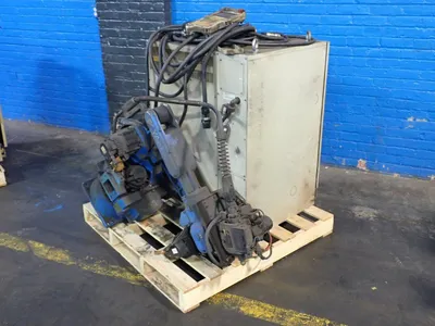 USED 2013 YASKAWA MOTOMAN MH6