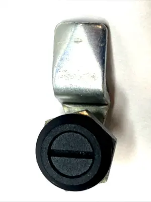 Used Hubbell Wiegmann Slotted Latch Black 1/4-Turn Misc Electrical & Power Parts Michigan US | Maverick Industrial Sales #1400086
