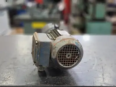 Used SEW-EURODRIVE R40D180N Motors (misc) British Columbia CA | Lenmark #246653
