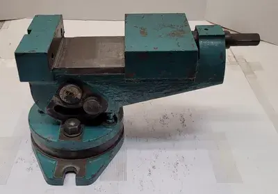 6" VISE ON SWIVEL BASE - 6" WIDE JAWS - APPROX. 16" OVERALL LENGTH