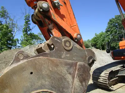 Used 2012 DOOSAN DX350 LC Crawler Excavators | Abele Tractor #1342776
