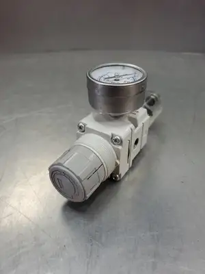 SMC AW20-01-A Filter Regulator, 0.05~0.7MPa. 6E-5