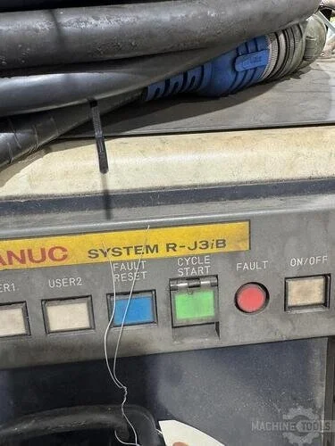 Used 2004 FANUC ARCMATE 100IB Robots Michigan US | RAB Industries, Inc. #184557