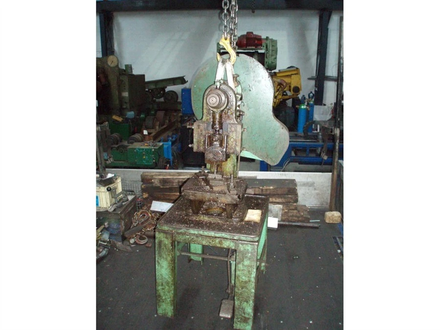 USED DL 5 TON