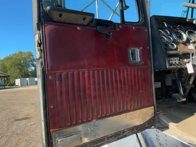 Used 1993 KENWORTH TBD Conventional trucks Michigan US | Miedema Asset Management Group #1474556