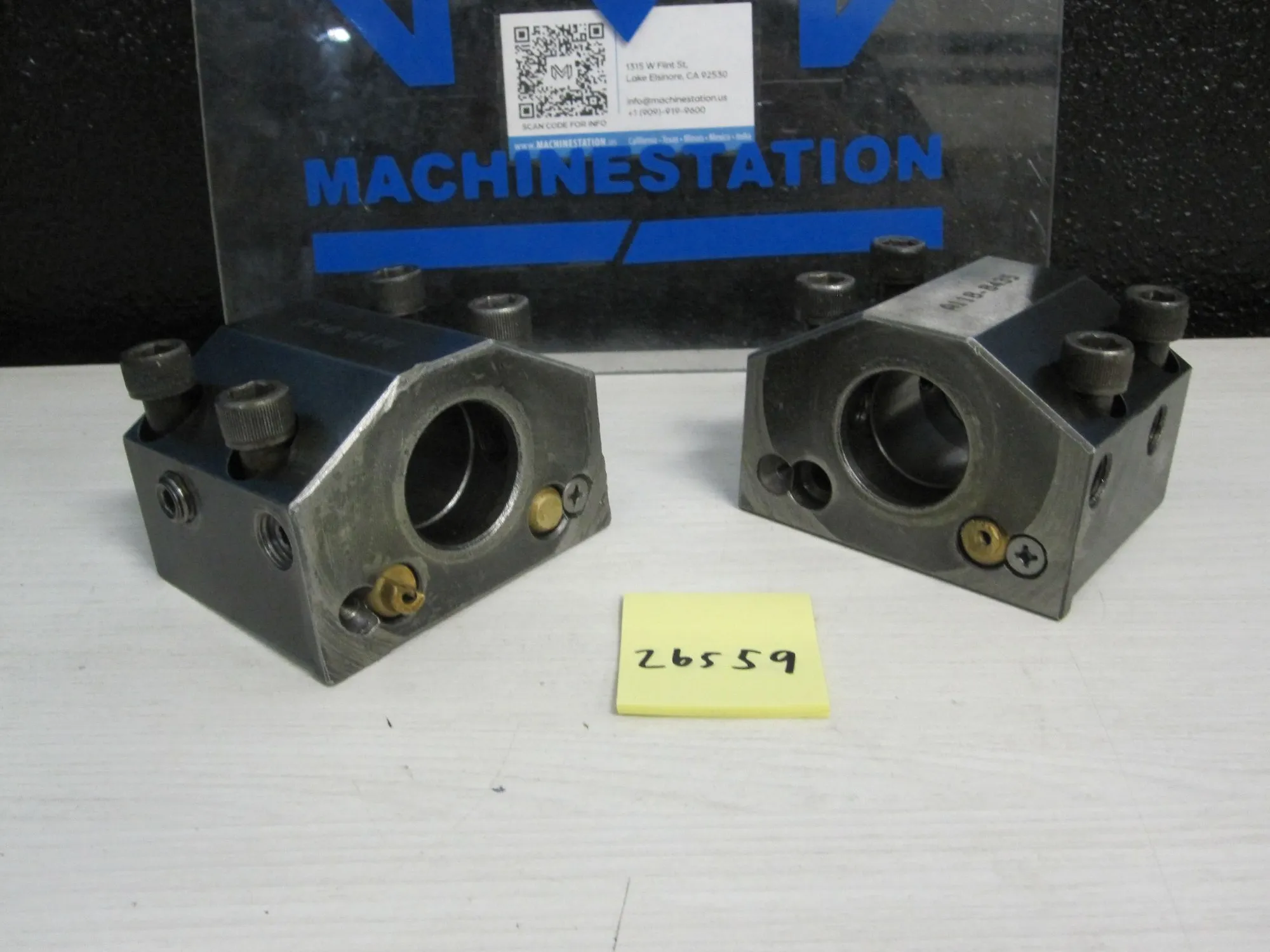 2x Okuma 1.5" Boring Bar Holders A118-8435