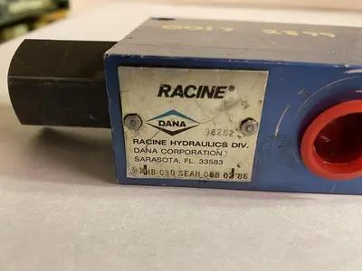 USED RACINE 3MHB-030-SEAH-03B-02-85