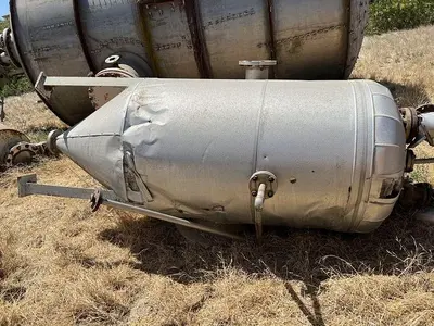 Tank, 200 Gallon, 316 Stainless Steel, Insulated, Cone Bottom #S744719